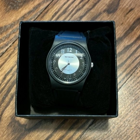 Miykon Women's Watch - Picture 1 of 2